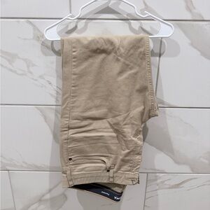 Sonoma Flexwear Beige Casual Pants 40 x 32